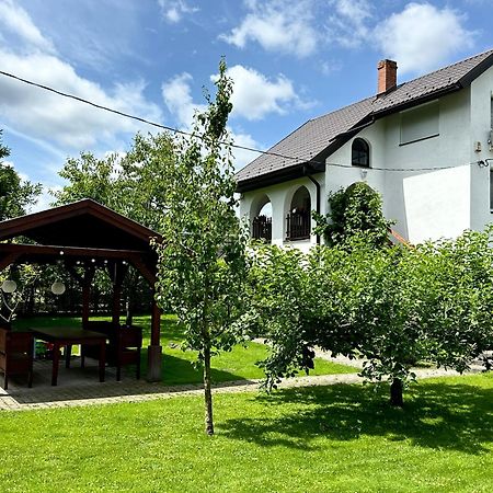 Dunakanyar Apartman Pilismarot Exteriér fotografie